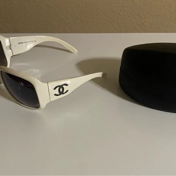 CHANEL Ivory Sunglasses with Black Accents - Picture 2 of 6